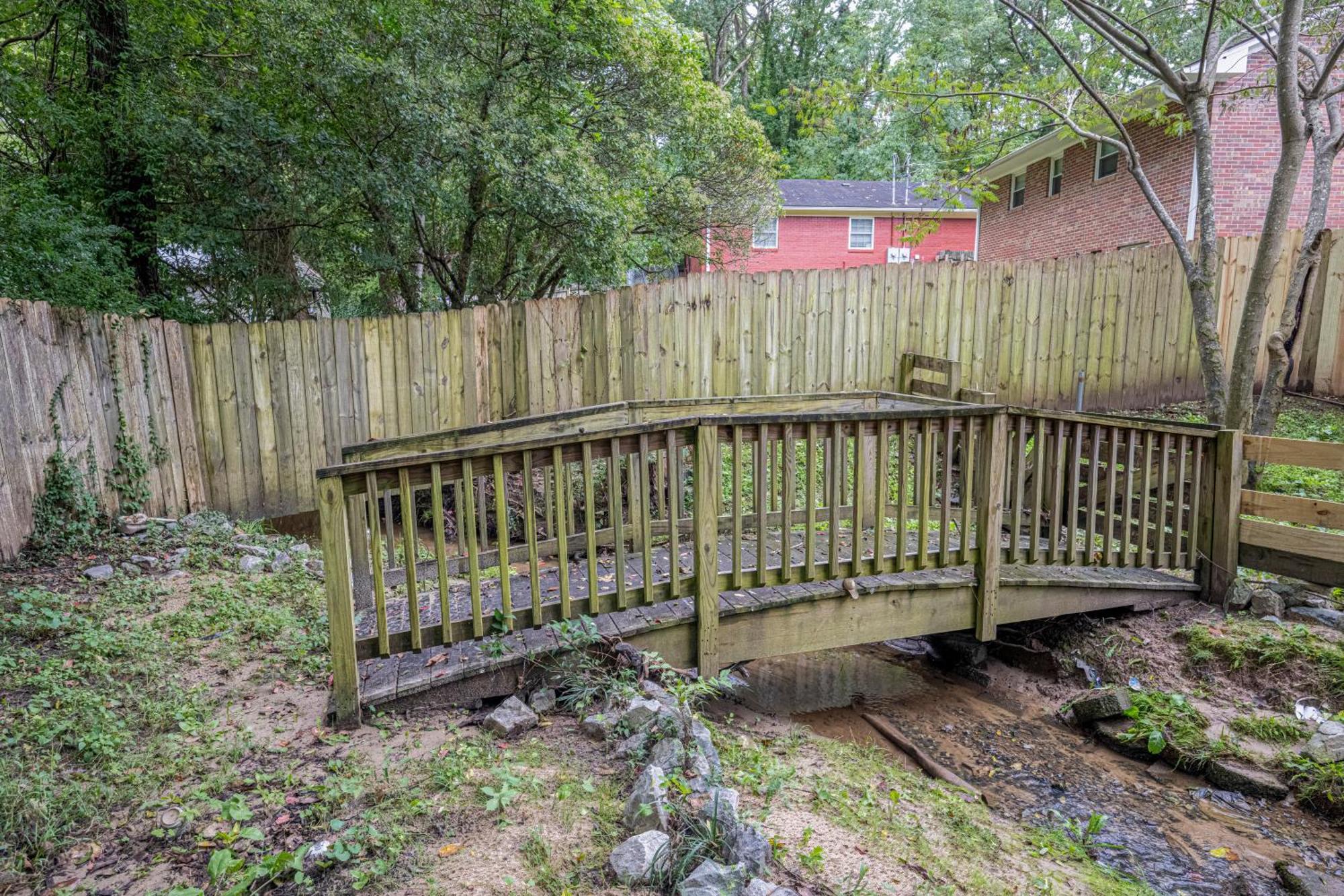 Charming 2Br Bungalow 4 Minutes To Duke University Durham Exterior foto
